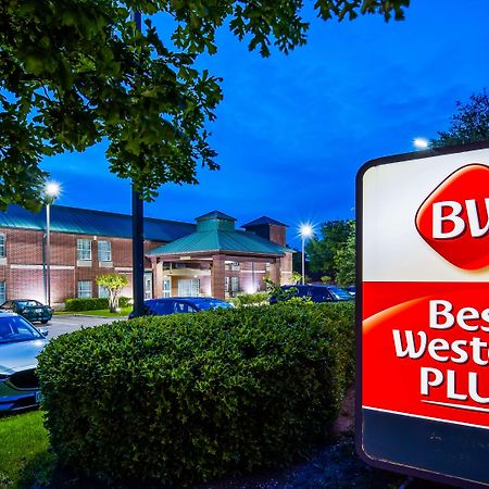 Best Western Plus Addison/Dallas Hotel Екстер'єр фото