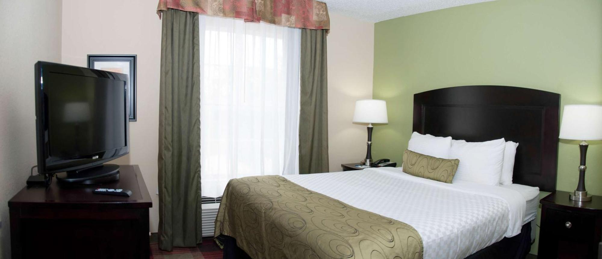 Best Western Plus Addison/Dallas Hotel Екстер'єр фото